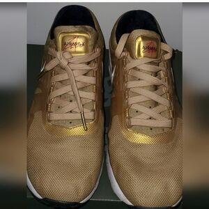 Nike air max GOLD sz.10.5